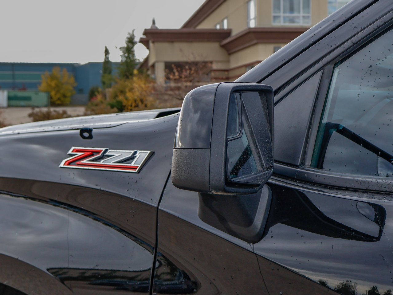 2022 Chevrolet Silverado 1500 4WD Crew Cab 147 RST Black Sherwood Park - photo #7