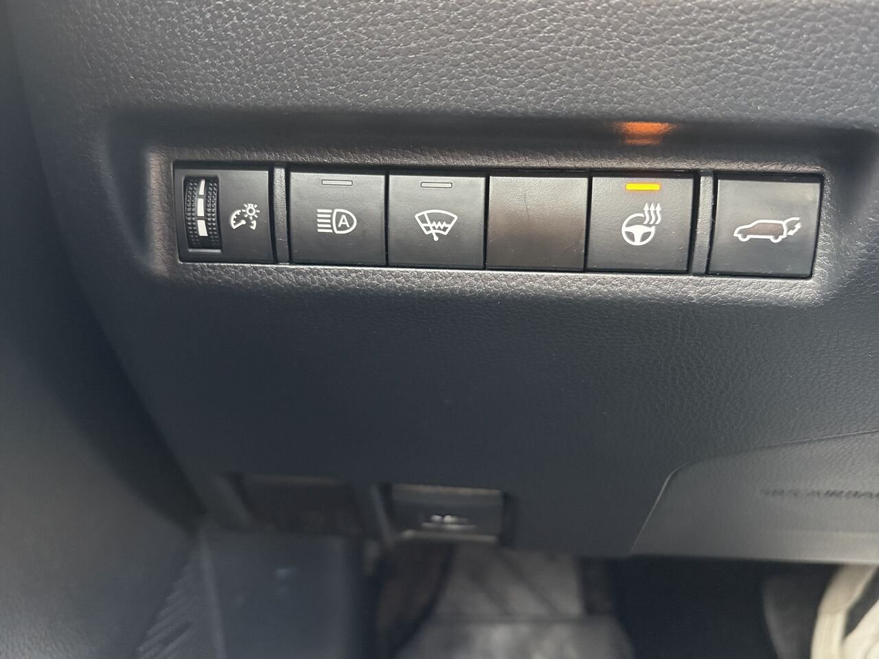 2022 TOYOTA RAV4 XLE PREMIUN XLE TI Grey Gatineau - photo #4