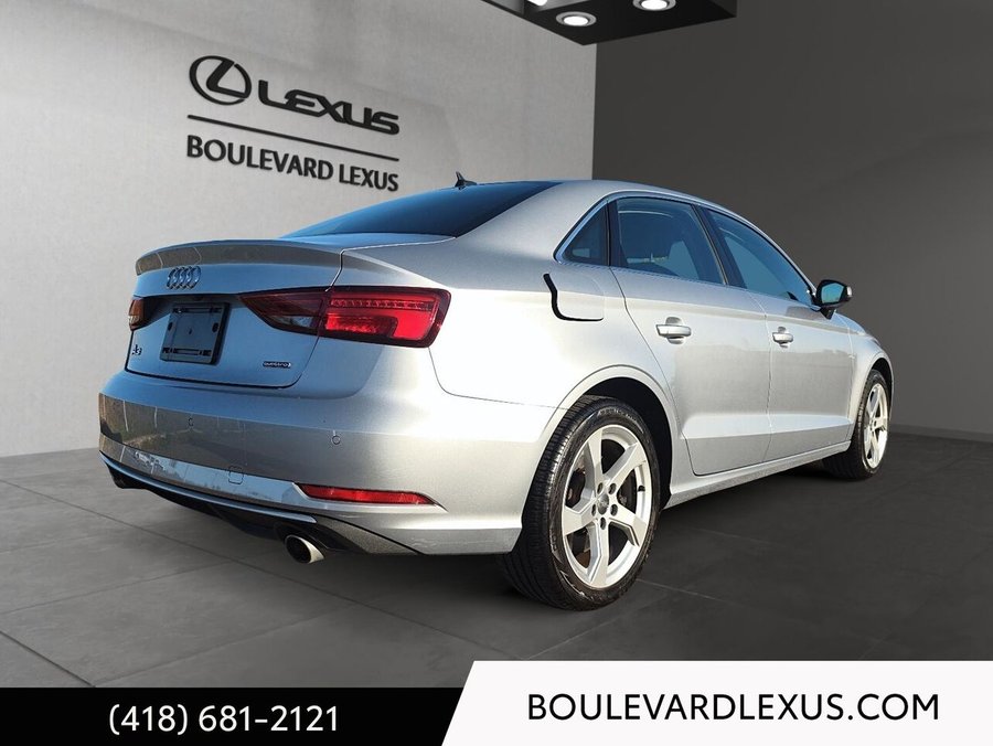 Audi A3 berline Komfort 45 TFSI quattro 2019 Argent