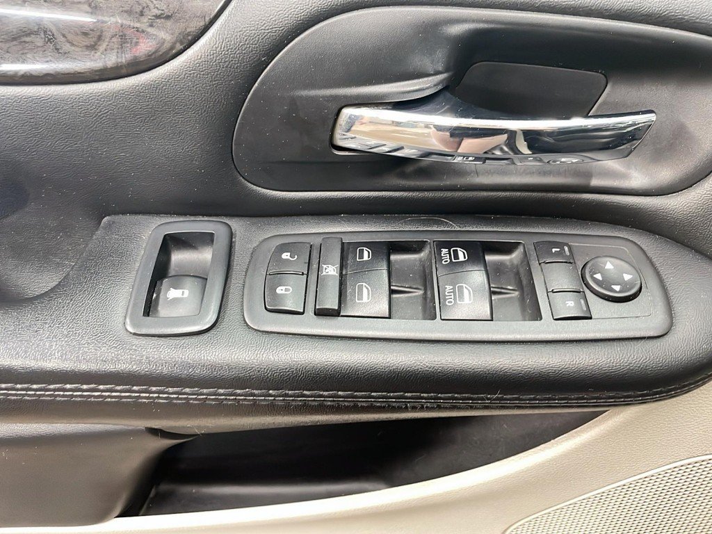 Dodge GRAND CARAVAN 2018 Gris Mont-Laurier - photo #10