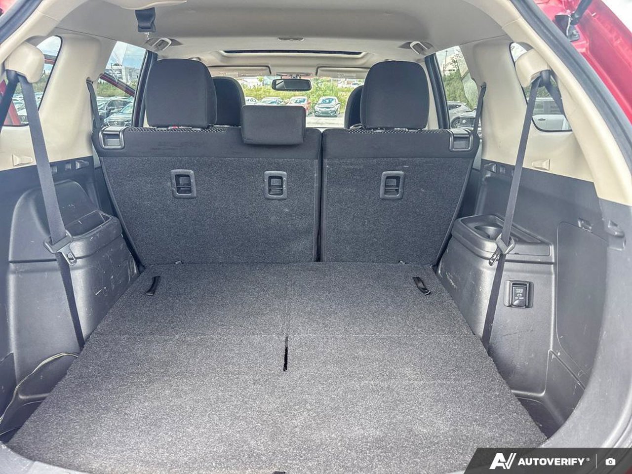Mitsubishi Outlander JA4AZ2A39JZ619508 2018 Rouge Mirabel - photo #14