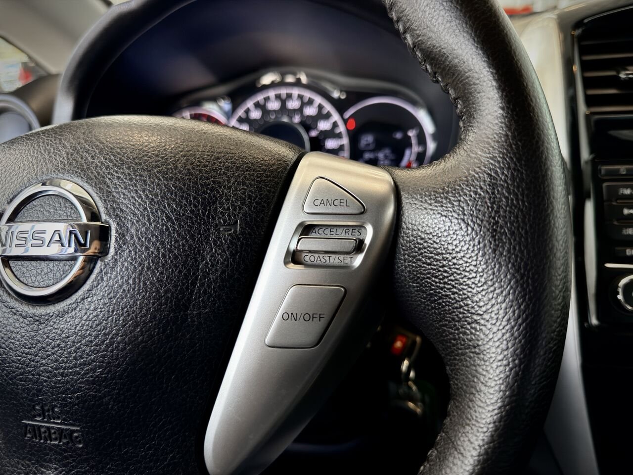 2018 Nissan Versa Note Red Notre-Dame-des-Prairies - photo #22