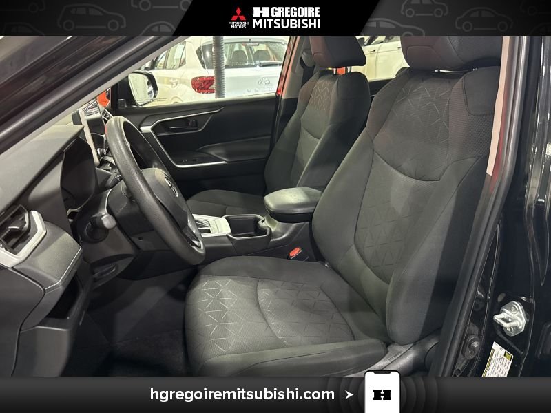 2024 Toyota Rav 4 Black Saint-Eustache - photo #13