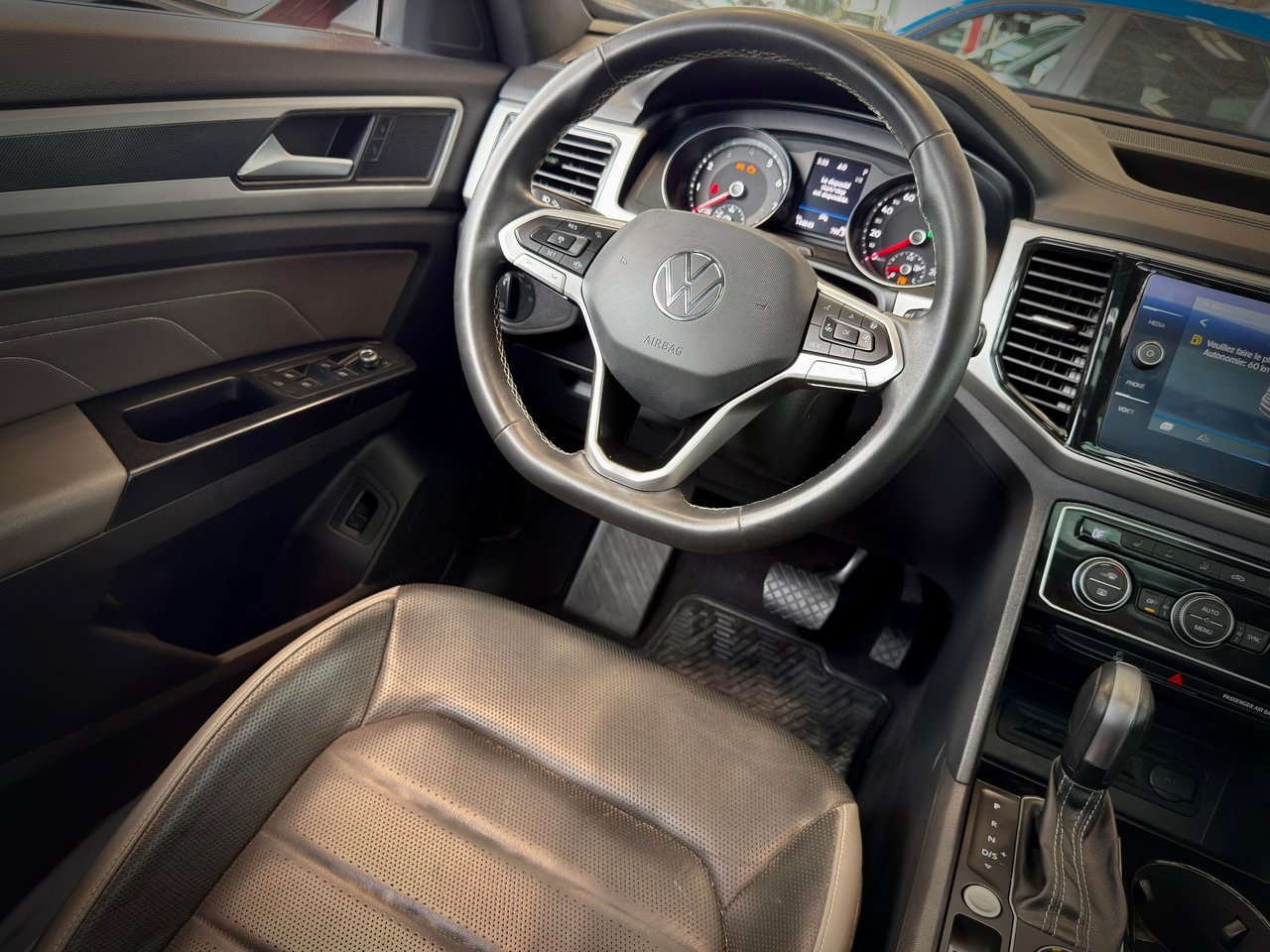 2021 Volkswagen Atlas Cross Sport Red Notre-Dame-des-Prairies - photo #21