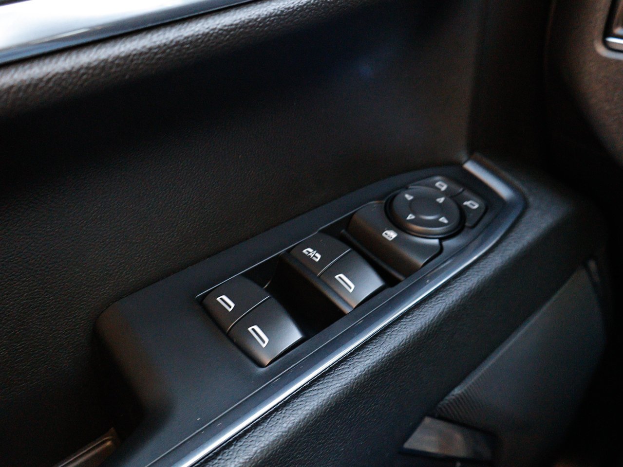 2024 GMC Sierra 1500 4WD Crew Cab 147 Elevation Black Sherwood Park - photo #16