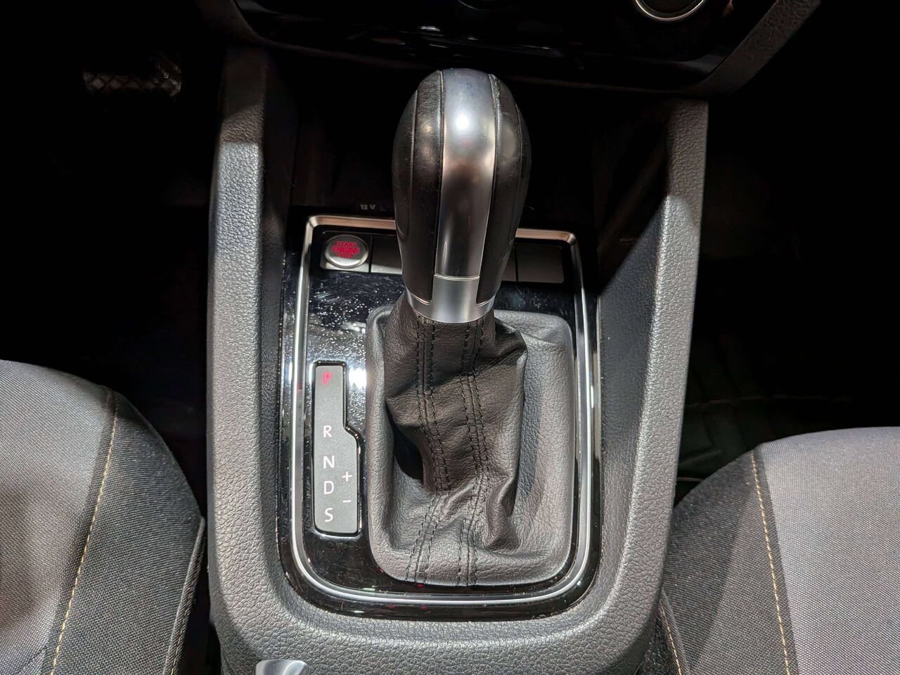 Volkswagen Jetta Sedan 4dr 1.4 TSI Auto Wolfsburg Edition 2017 Gris Val-David - photo #24