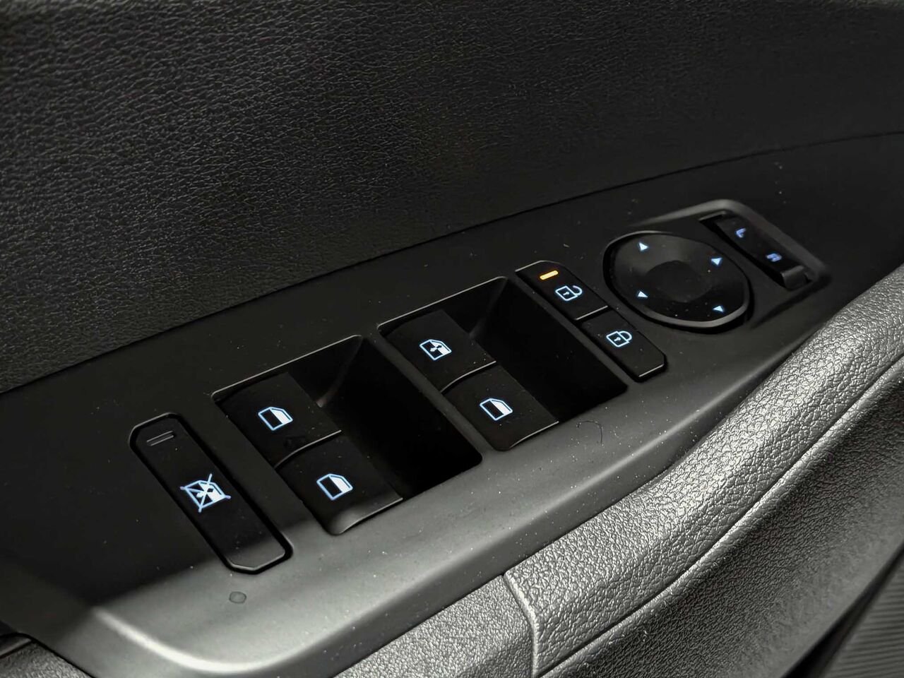 Kia Sportage AWD LX Sièges Chauffants 2026 Noir Sherbrooke - photo #20