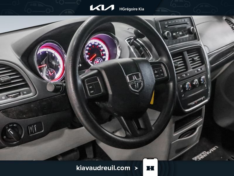 Dodge GR Caravan 2015 Gris Laval - photo #9
