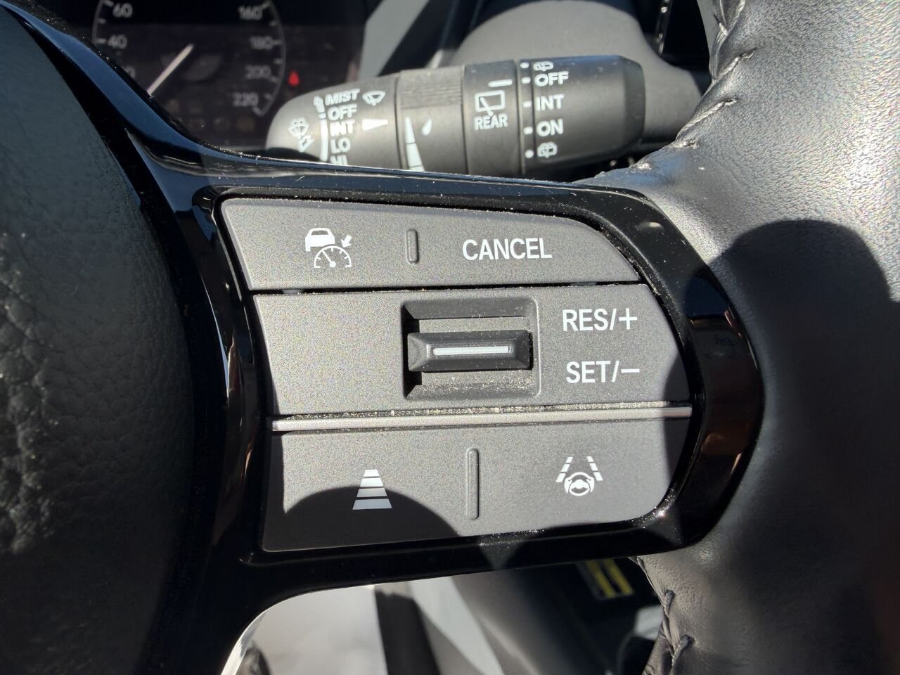 2025 Honda HR-V Grey Lac Mégantic - photo #17