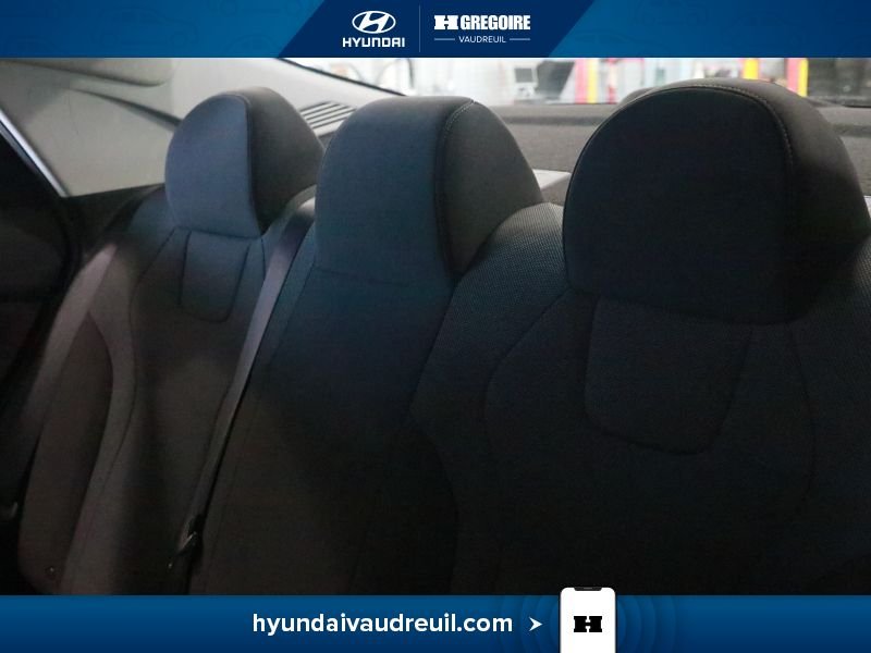 Hyundai Elantra 2022 Noir Blainville - photo #18