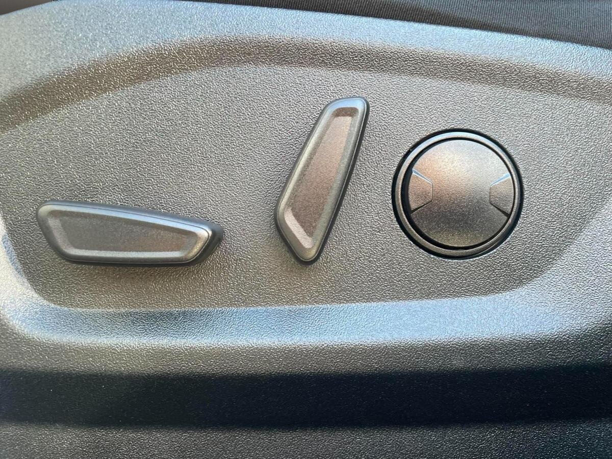 Ford Edge 2022 Gris Donnacona - photo #18