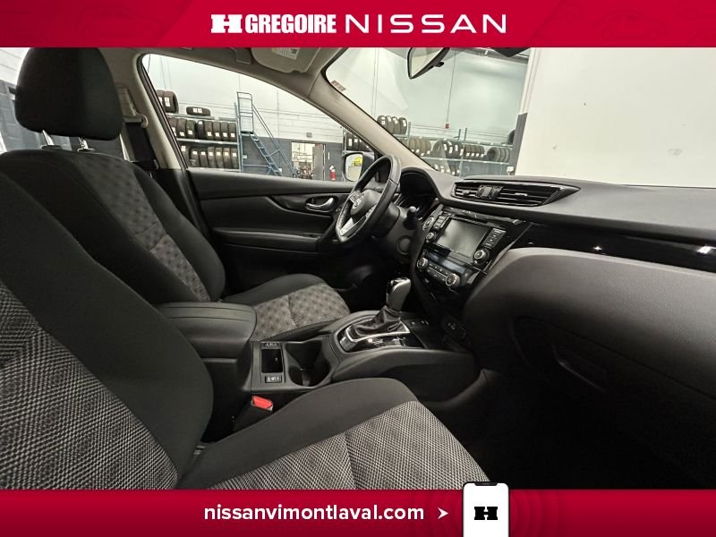 Nissan Qashqai 2023 Rouge Laval - photo #11