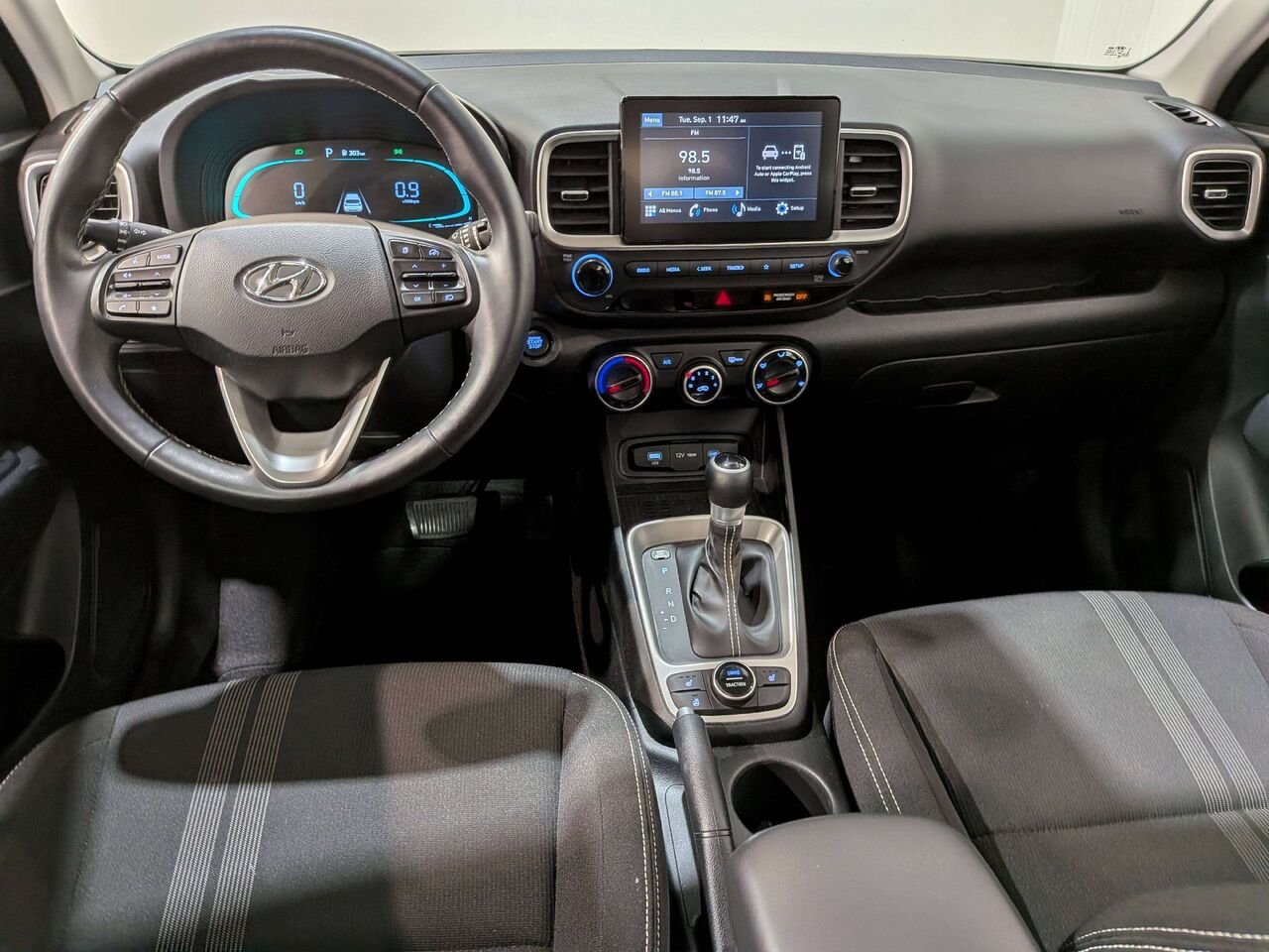 2026 Hyundai Venue Preferred IVT White Val-David - photo #30