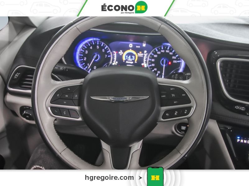 Chrysler Pacifica 820741 | LIMITED CUIR TOIT CAMÉRA BLUETOOTH MAGS 2018 Argent Laval - photo #13