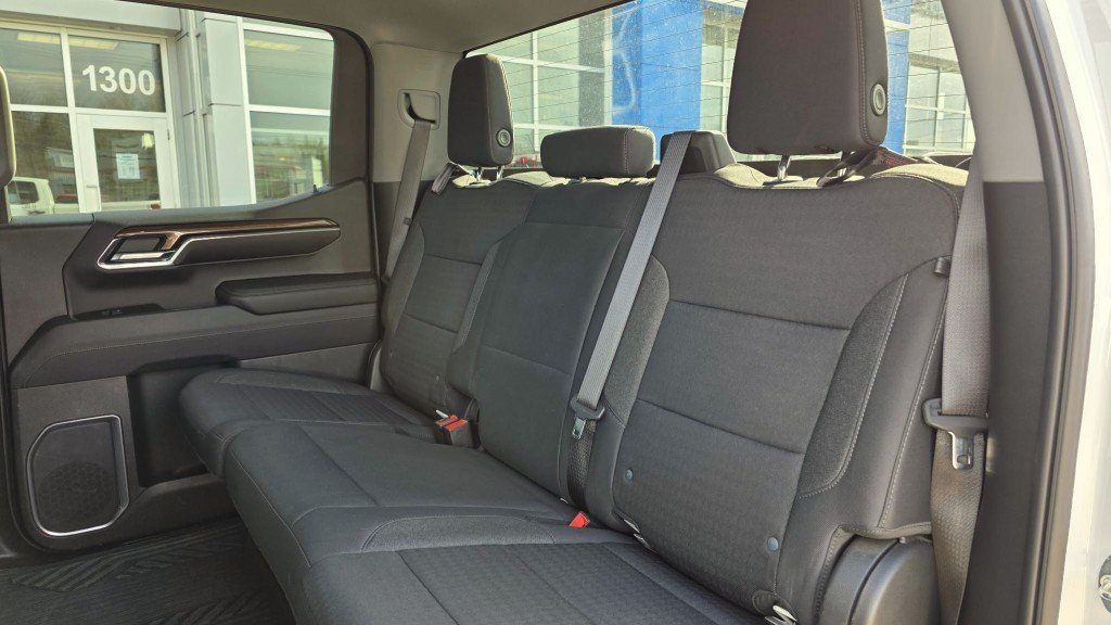 CHEVROLET Silverado 1500 LT TrailBoss 4X4 2024 Blanc Mont-Laurier - photo #16
