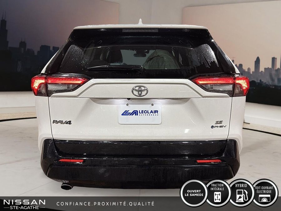 2025 Toyota RAV4 hybride rechargeable SE TI White