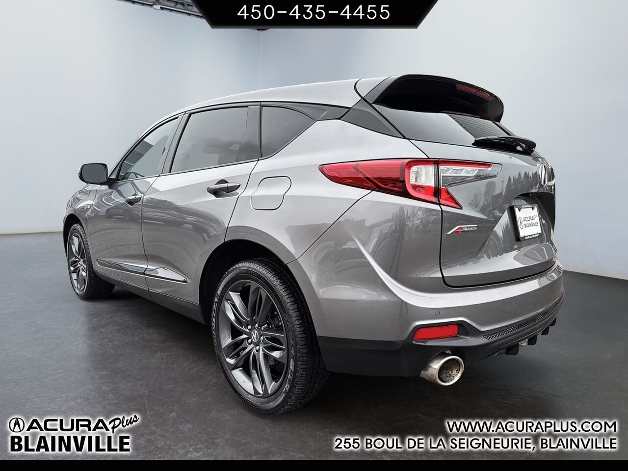2024 Acura RDX Grey Blainville - photo #3