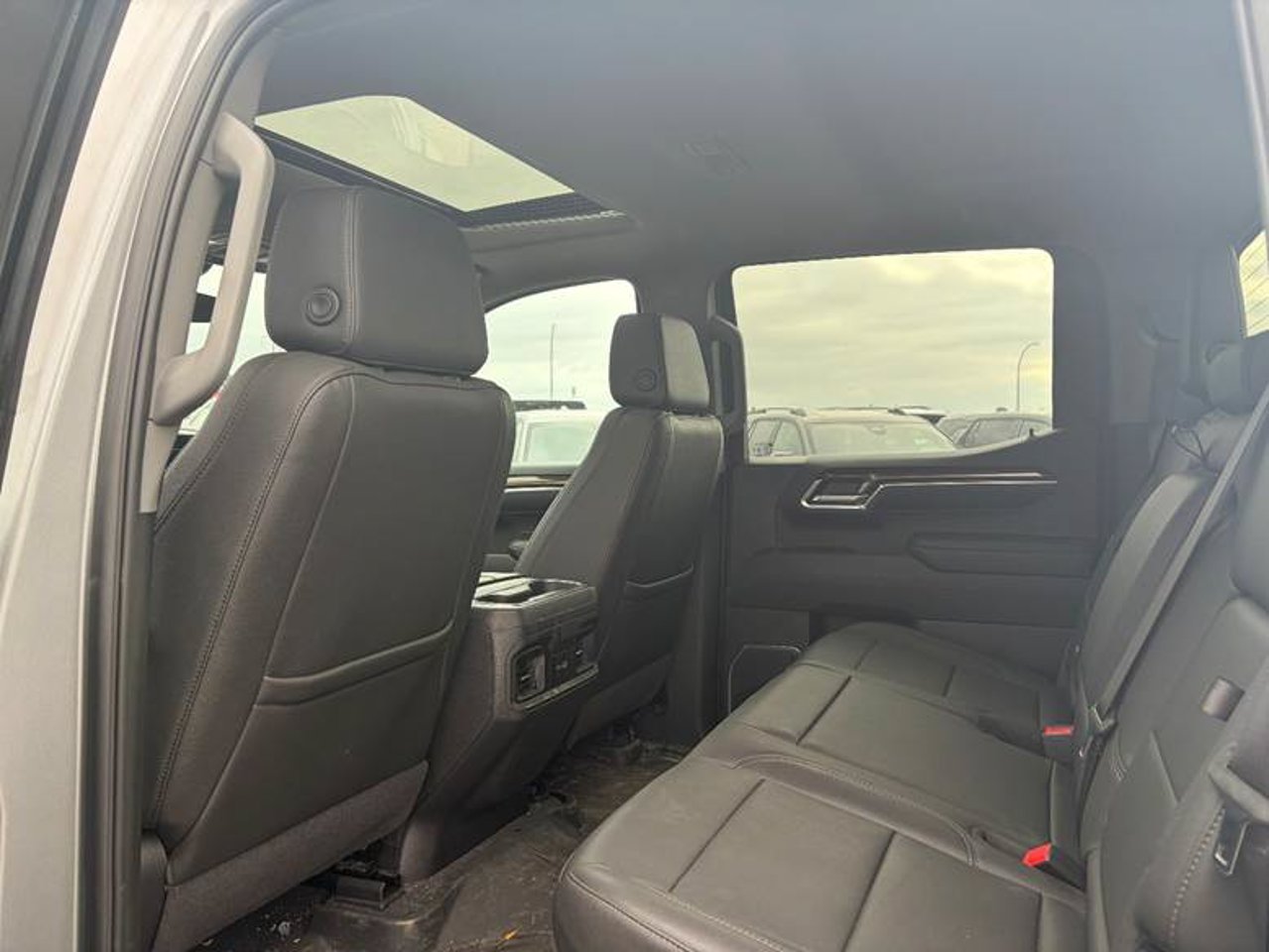 2024 Chevrolet Silverado 1500 4WD Crew Cab 147 LT Trail Boss Grey Sherwood Park - photo #5