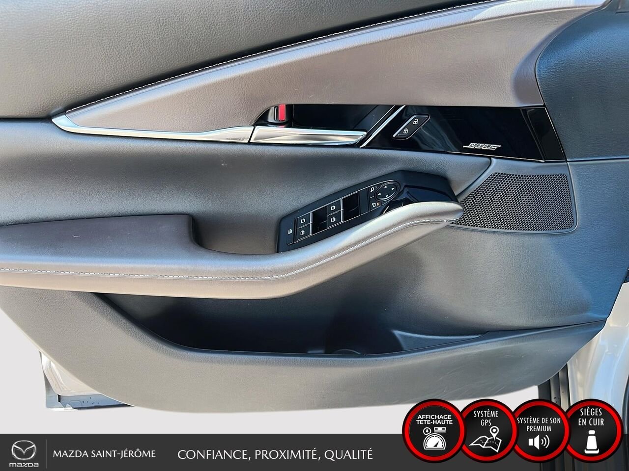 2024 Mazda CX-30 Grey Ste-Agathe des Monts - photo #11