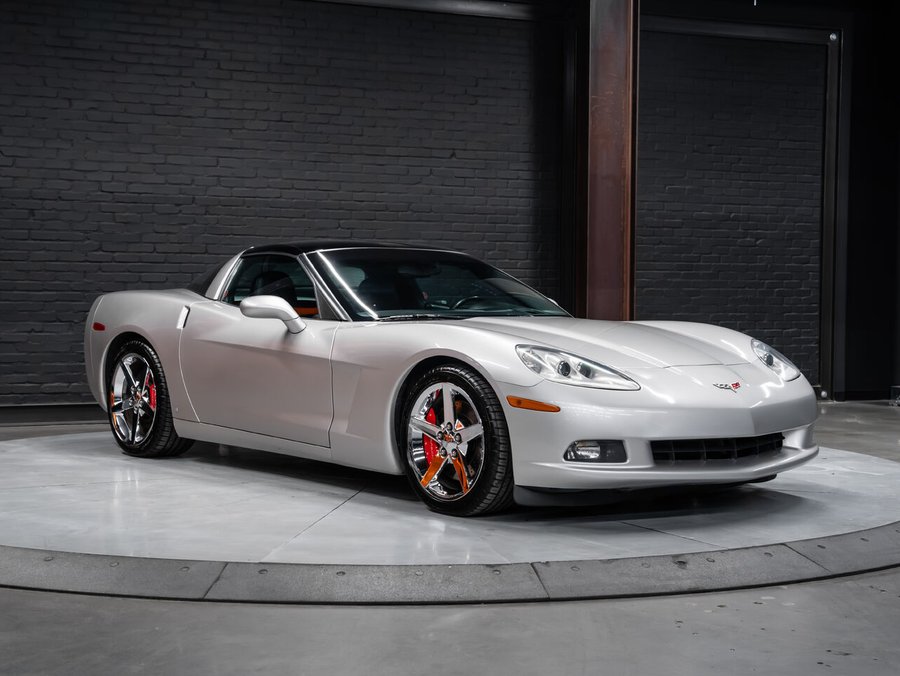 2006 Chevrolet Corvette | Heated Seats | Tinted & Painted Roof Panels | Memory Driver Seat Machine Silver Metallic