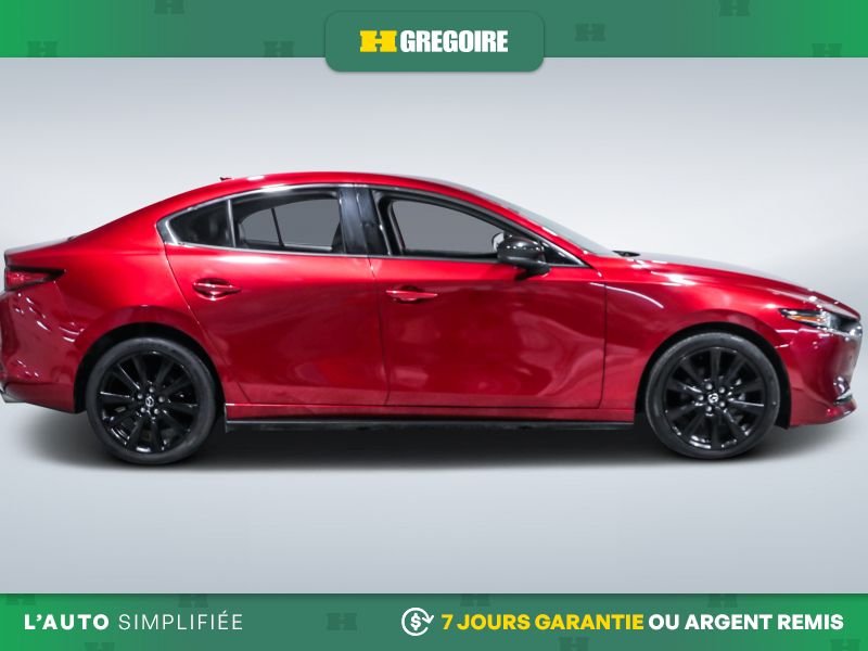 2024 Mazda 3 Red Saint-Eustache - photo #10
