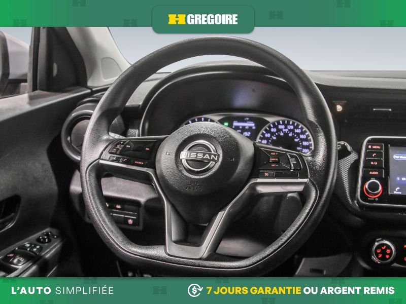 2022 Nissan Kicks Grey Laval - photo #18
