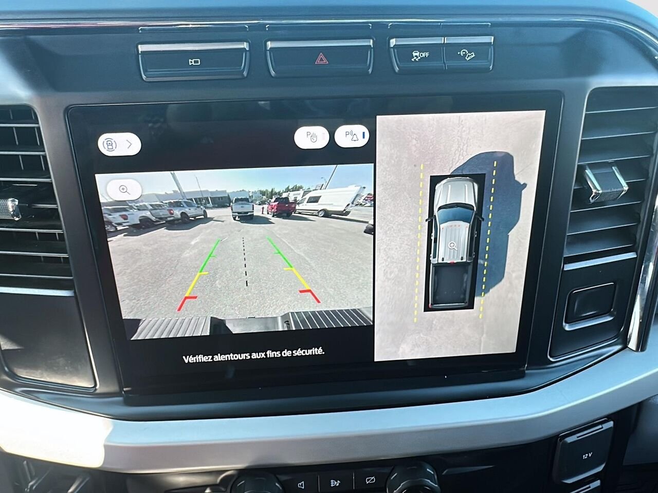 2024 Ford Super Duty F-250 SRW Black Rouyn-Noranda - photo #14