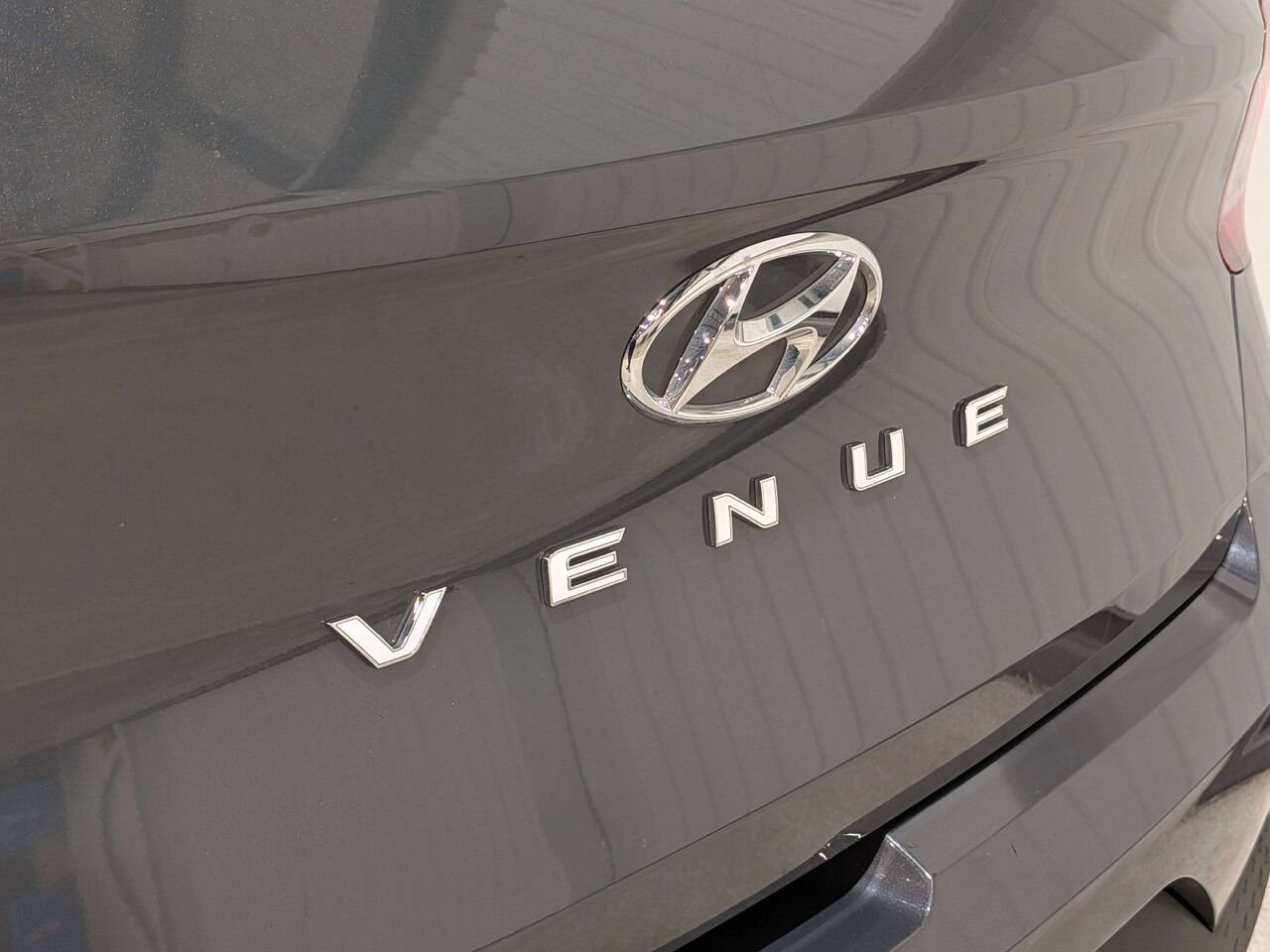 Hyundai Venue 2026 Gris Val-David - photo #35