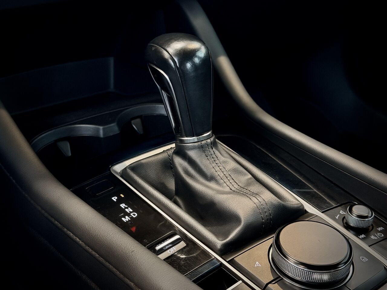 2019 Mazda Mazda3 Red Notre-Dame-des-Prairies - photo #26