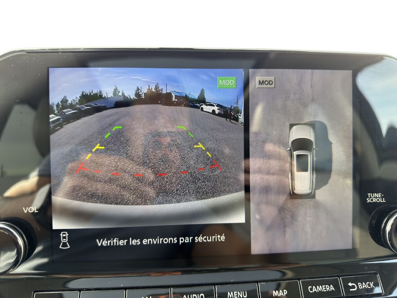 Nissan Pathfinder 2024 Bleu Thetford Mines - photo #29