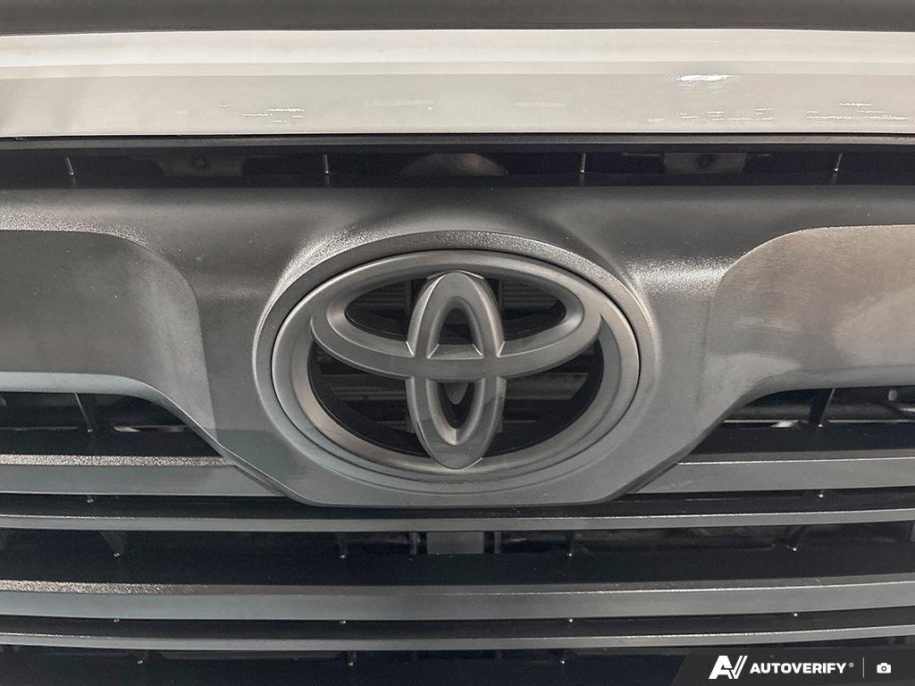 2025 Toyota Tundra S2500072 | SR White Edmonton - photo #8
