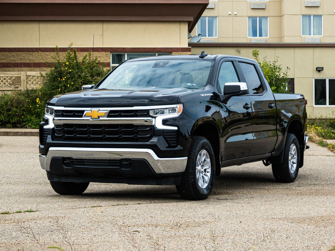 2026 Chevrolet Silverado 1500 4WD Crew Cab 147 LT Black Sherwood Park - photo #3