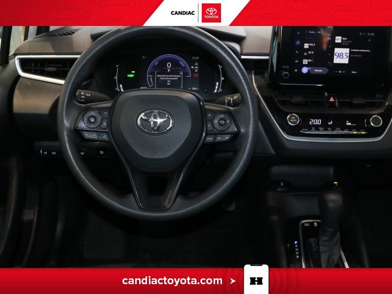 2025 Toyota Corolla Silver Saint-Eustache - photo #17