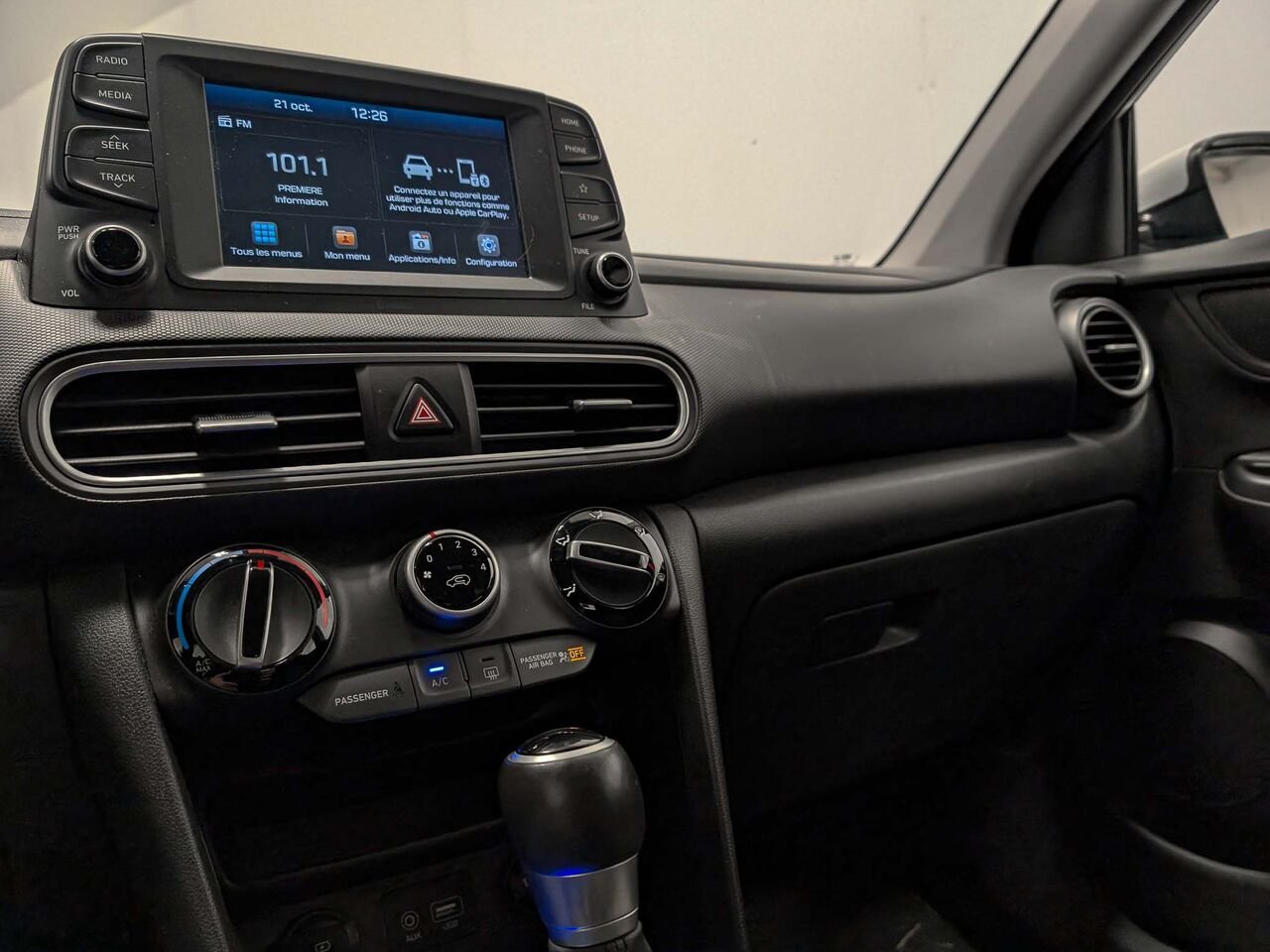 Hyundai KONA AWD 2.0L Preferred Sièges et Volant Chauffants 2020 Blanc Sherbrooke - photo #8
