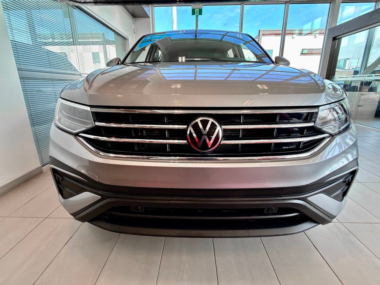 2023 Volkswagen Tiguan Notre-Dame-des-Prairies - photo #5