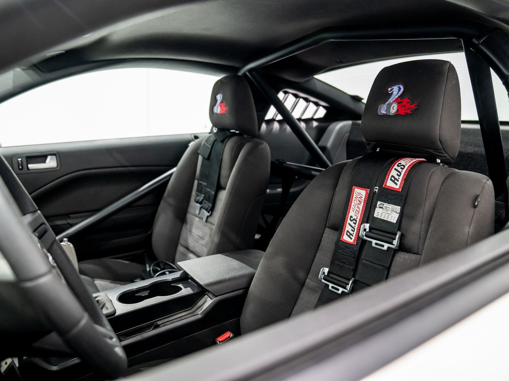 Ford Mustang Cobra Jet # 44 of 50 Ford Vehicule De Promotion **PRIX EN USD** 2008 Blanc Montréal - photo #12
