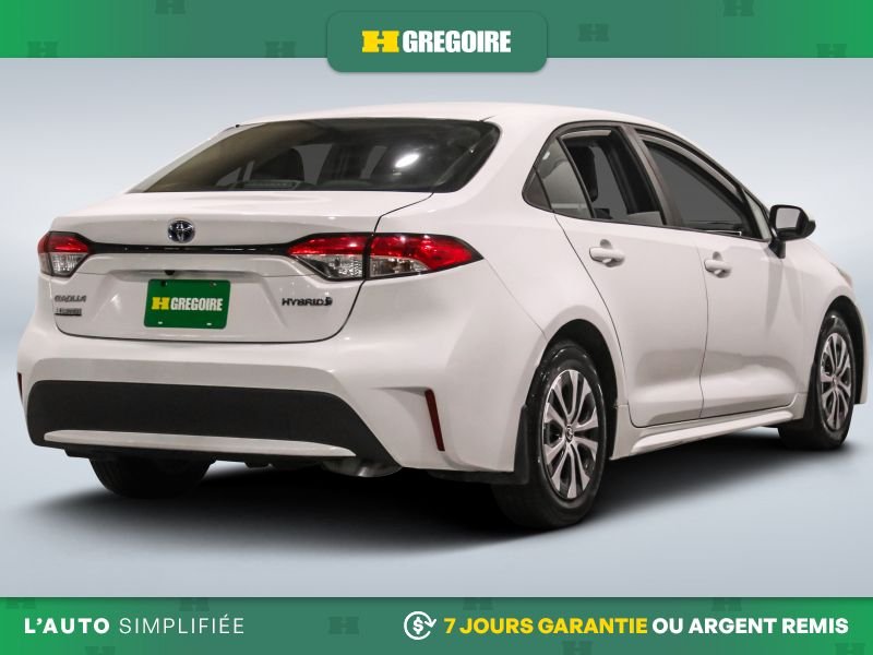 2022 Toyota Corolla White Laval - photo #8