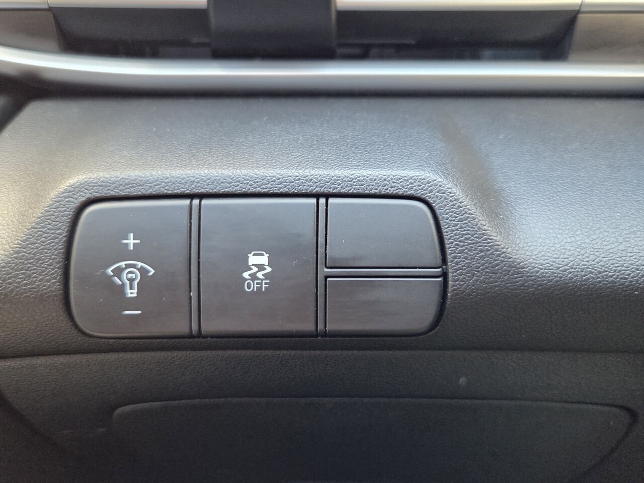 Hyundai Elantra 2024 Blanc Mont-Laurier - photo #13