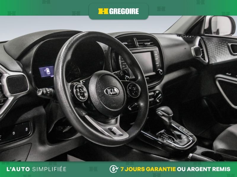 2020 Kia Soul White Saint-Eustache - photo #11