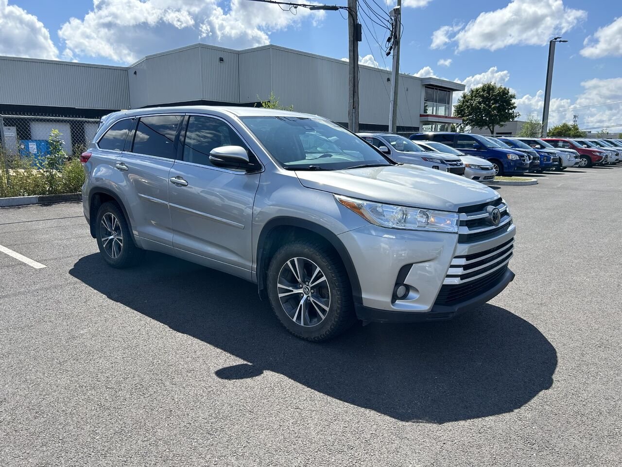 2017 Toyota Highlander Silver Saint-Eustache - photo #8