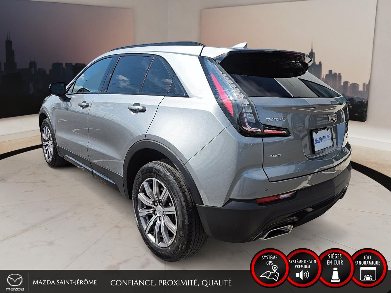 2023 Cadillac XT4 Sport | TOIT PANORAMIQUE | CUIR | AWD | SIÈGES AVANT ET ARRIÈRE CHAUFFANTS Grey Saint-Jérôme - photo #8