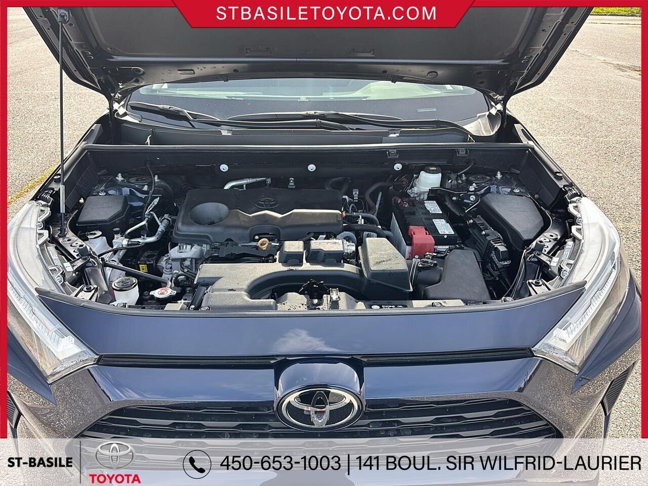 2024 TOYOTA RAV4 Blue Saint-Basile-le-Grand - photo #10