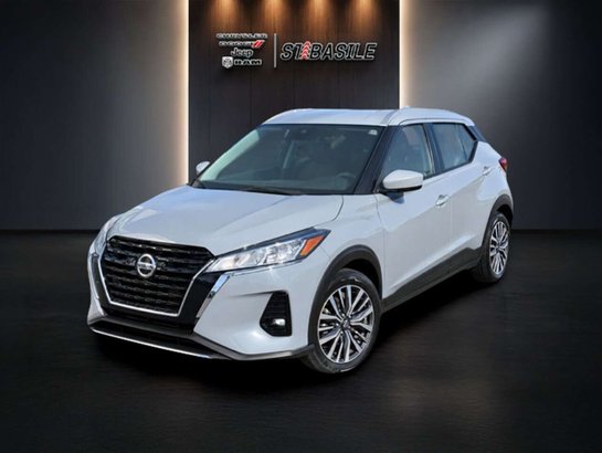 Nissan Kicks SV MAGS, SIEGES ET VOLANT CHAUFFANTS, DEMARREUR, CARPLAY 2021 Gris