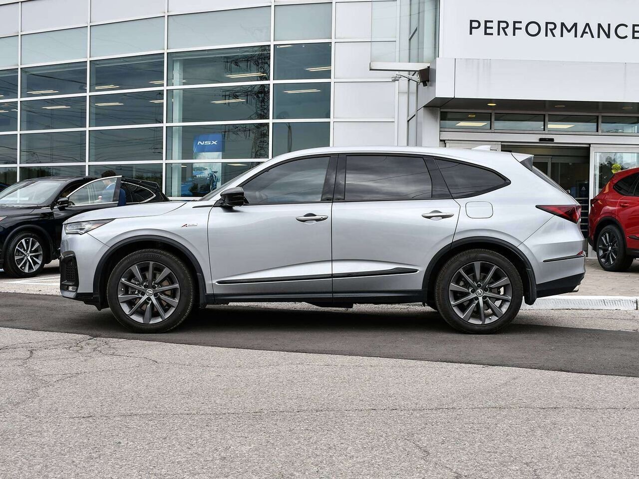 2025 Acura MDX A-Spec - ACURA CERTIFIED Silver Etobicoke - photo #4