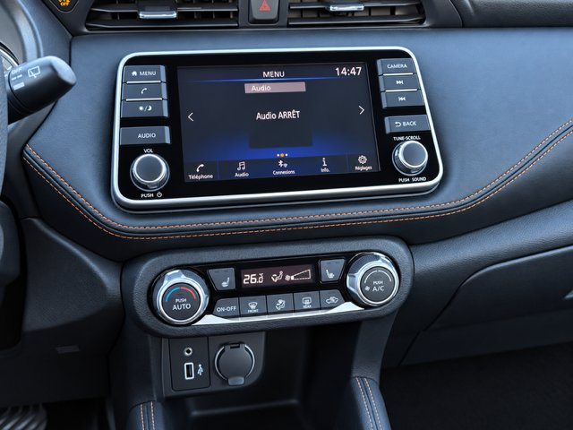 2019 Nissan Kicks Red Saint-Basile-le-Grand - photo #6