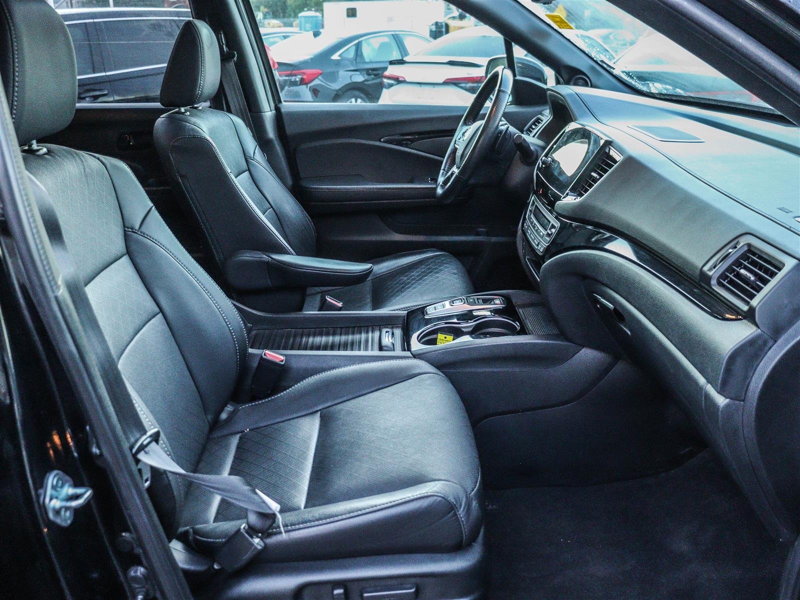 2022 Honda Passport Touring Ottawa & Gatineau - photo #16