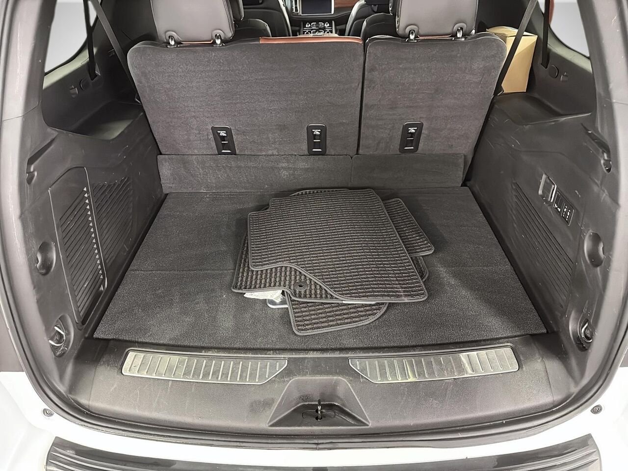 GMC YUKON DENALI ULTIMATE 2024 Blanc Saint-Hyacinthe - photo #5