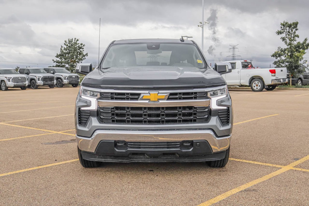 2023 Chevrolet Silverado 1500 4WD Crew Cab 147 LT Grey Sherwood Park - photo #3