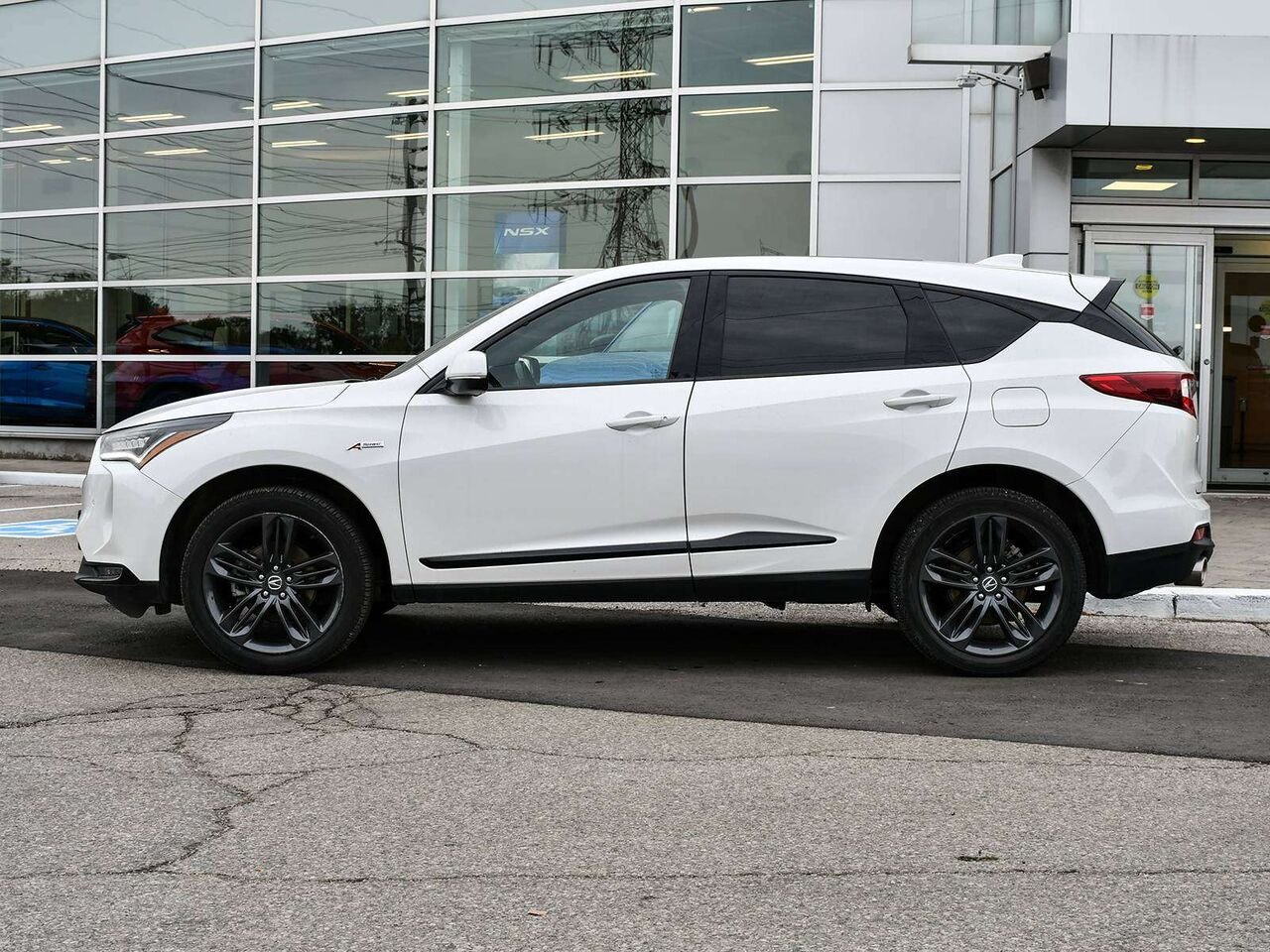 2024 Acura RDX A-Spec - ACURA CERTIFIED White Etobicoke - photo #5