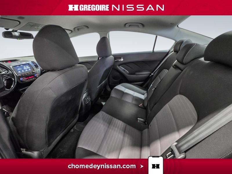 Kia Forte 2017 Gris Blainville - photo #23